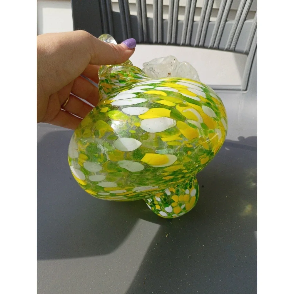 Murano Style Speckled‎ Glass Spring Green, Yellow Ornament 9x9 Flower
